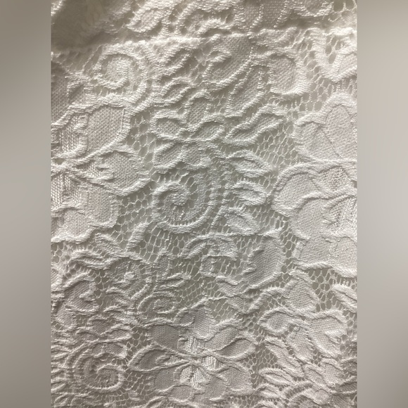 White Lace Fishtail Party Bridal Dress - Picture 3 of 5